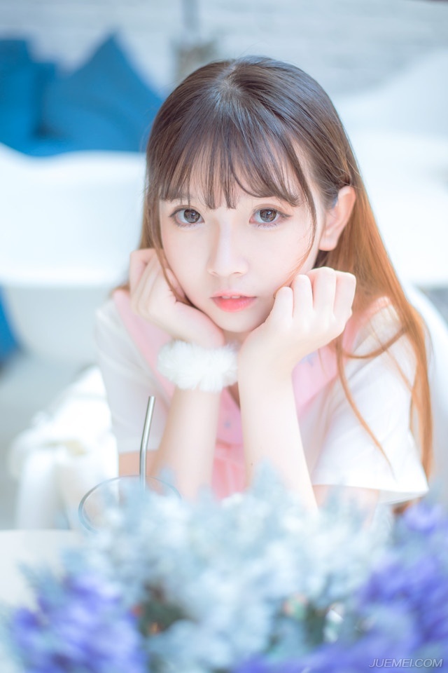 “我既然敢去，自然有足够的把握。”庞统站起来，微笑道：“你不会以为我这半年来什么都没做吧？”